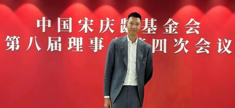 時隔5個月首次公開露面！大河報：易建聯(lián)關(guān)聯(lián)公司成被執(zhí)行人